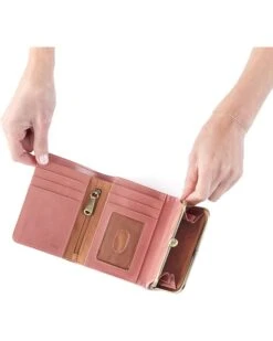 HOBO Robin Compact Wallet | Wallets -Handbag Muse Shop 71uhaGdUh9L. AC SR736920