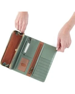 HOBO Rachel Continental Wallet | Wallets 8 HOBO Rachel Continental Wallet | Wallets -Handbag Muse Shop 81fiP4uxLBL. AC SR736920
